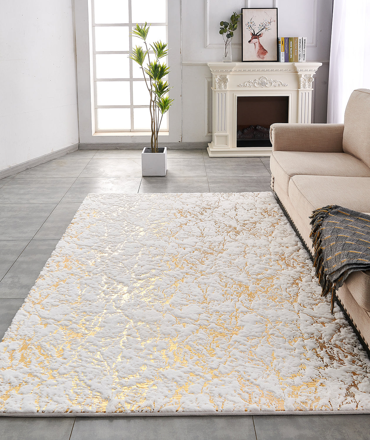 Luxury Machine Washable White Abstract Gold-Gilded Chinchilla Faux Fur Area Rug