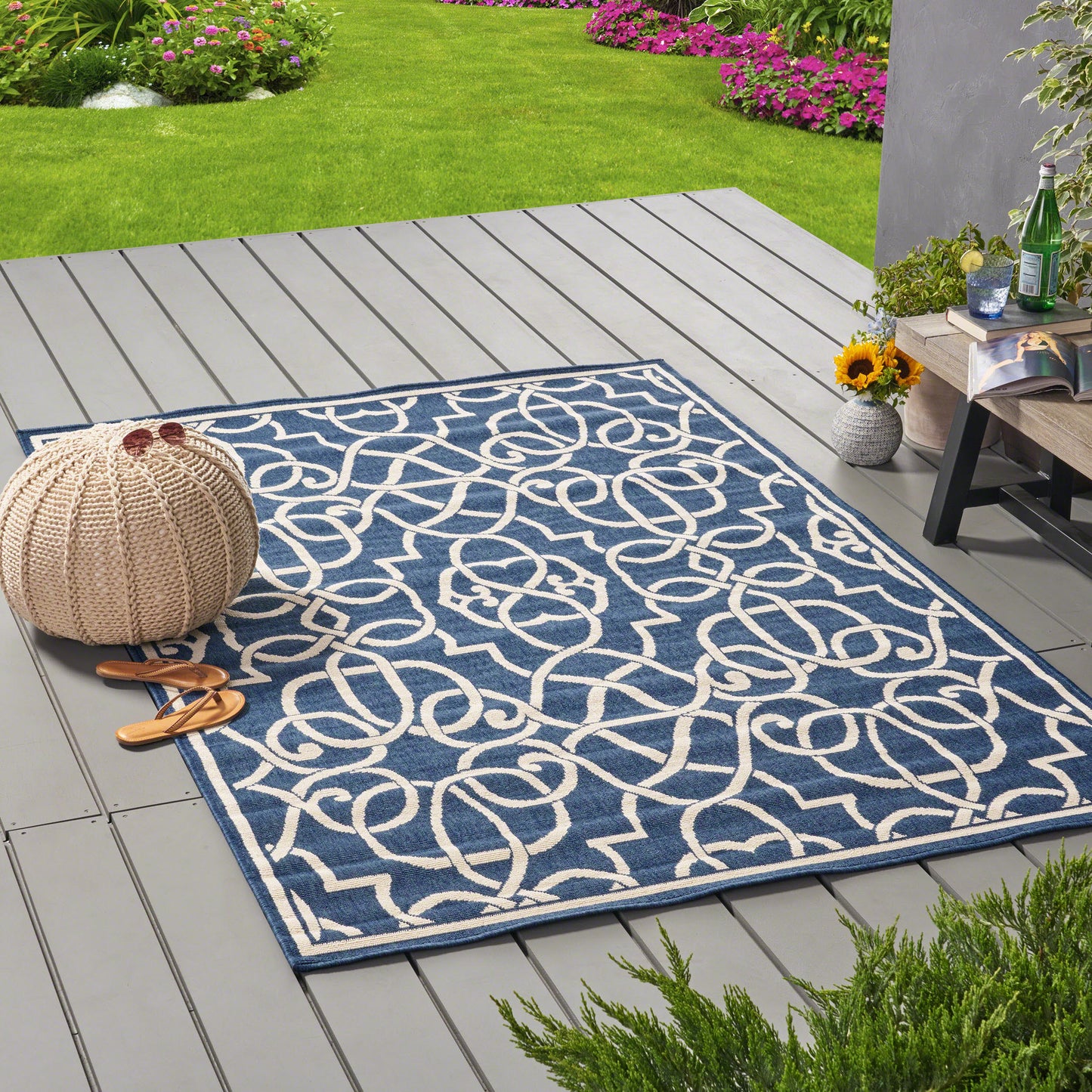 5'3" X 7'6" Outdoor Lounge Area Rug