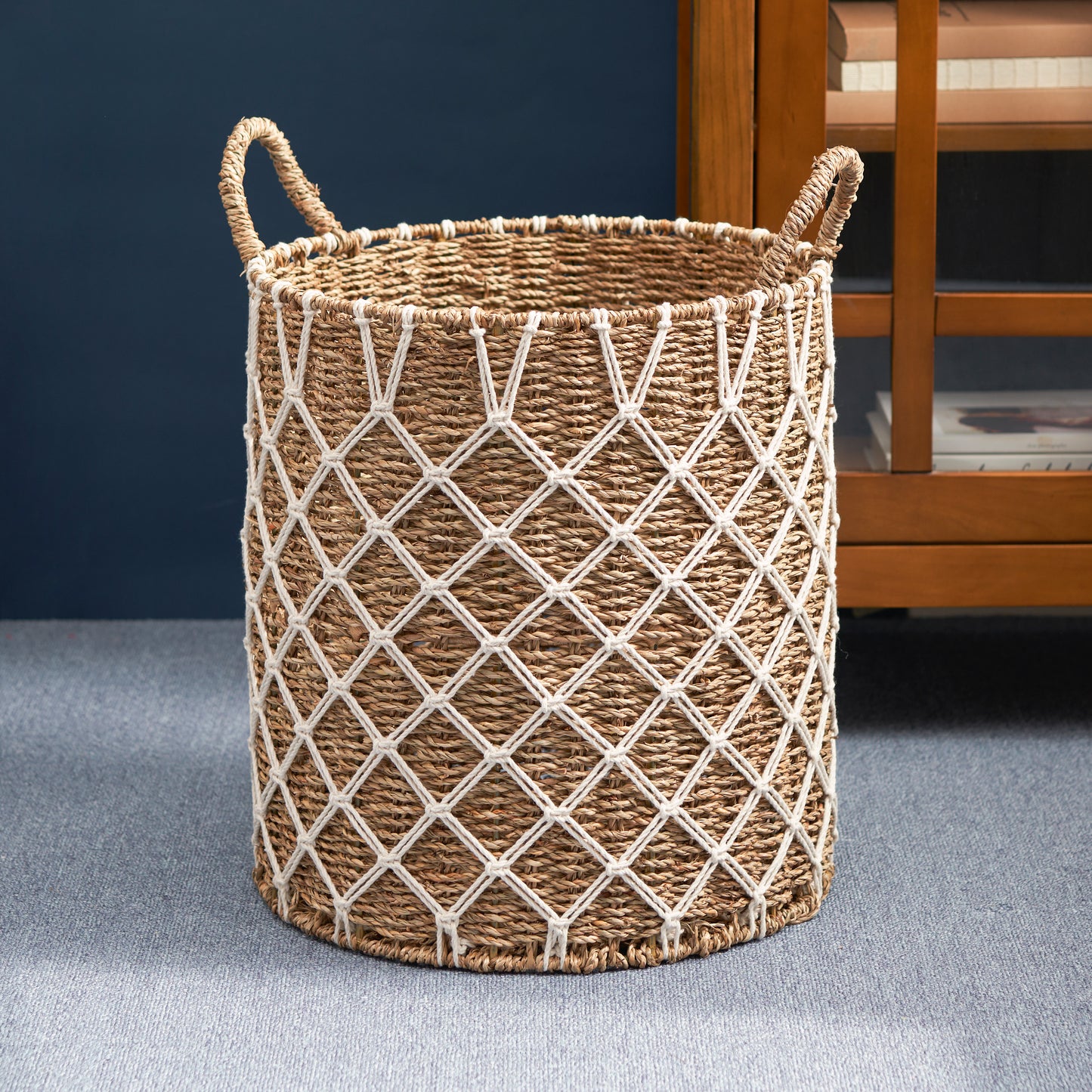 Hubertus Round Water Hyacinth Woven Basket with Handles - 15" x 15" x 18.5" - Natural Brown - For Clothes, Towels, Canvas, Toys and Magazine Storage and Home Decoration