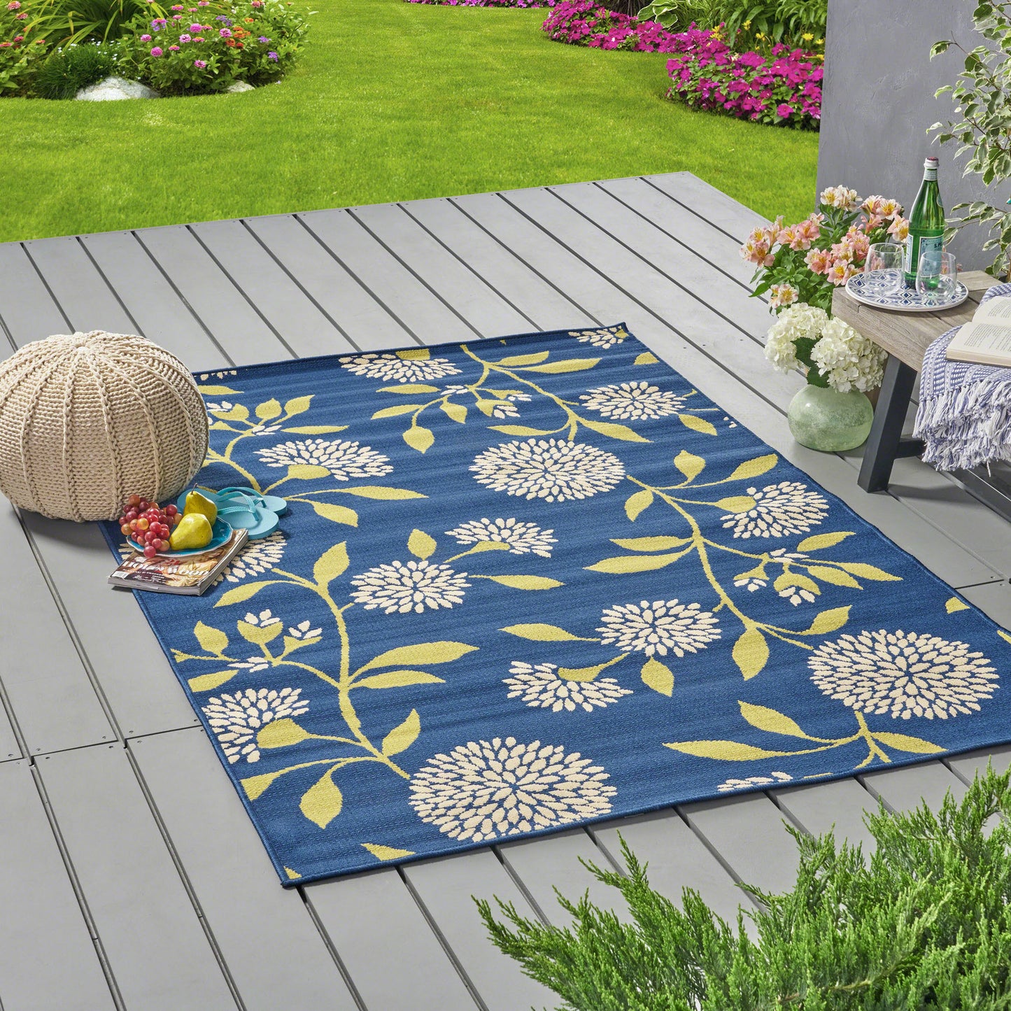 5'3" X 7'6" Outdoor Lounge Area Rug