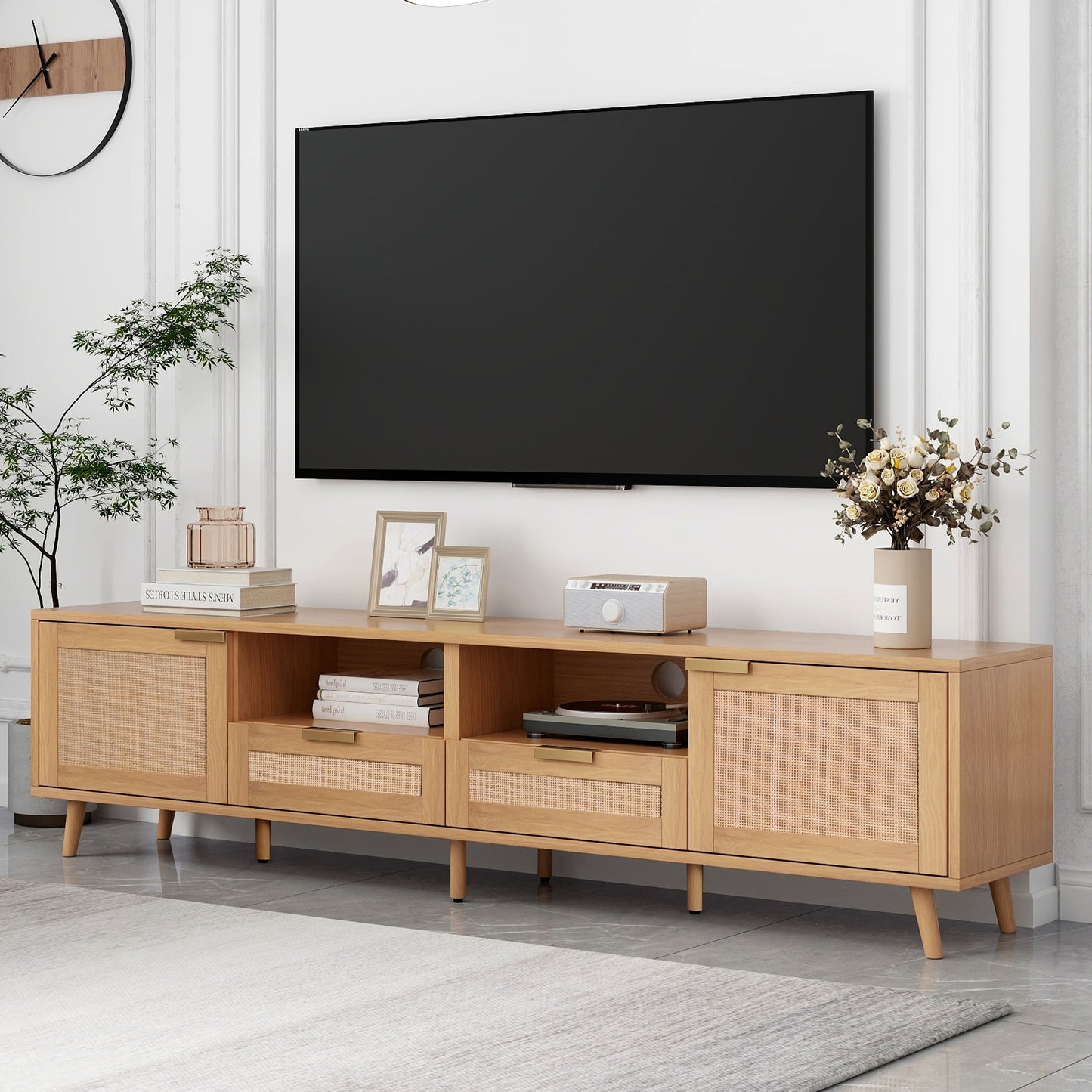 Rattan TV Stand for TVs up to 85'', Modern Farmhouse Media Console, Entertainment Center with Solid Wood Legs, TV Cabinet for Living Room,Home Theatre