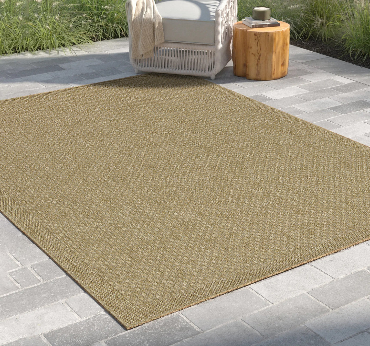 5 ft. 3 in. x 7 ft. 3 in. Jute/Black Indoor-Outdoor Area Rug