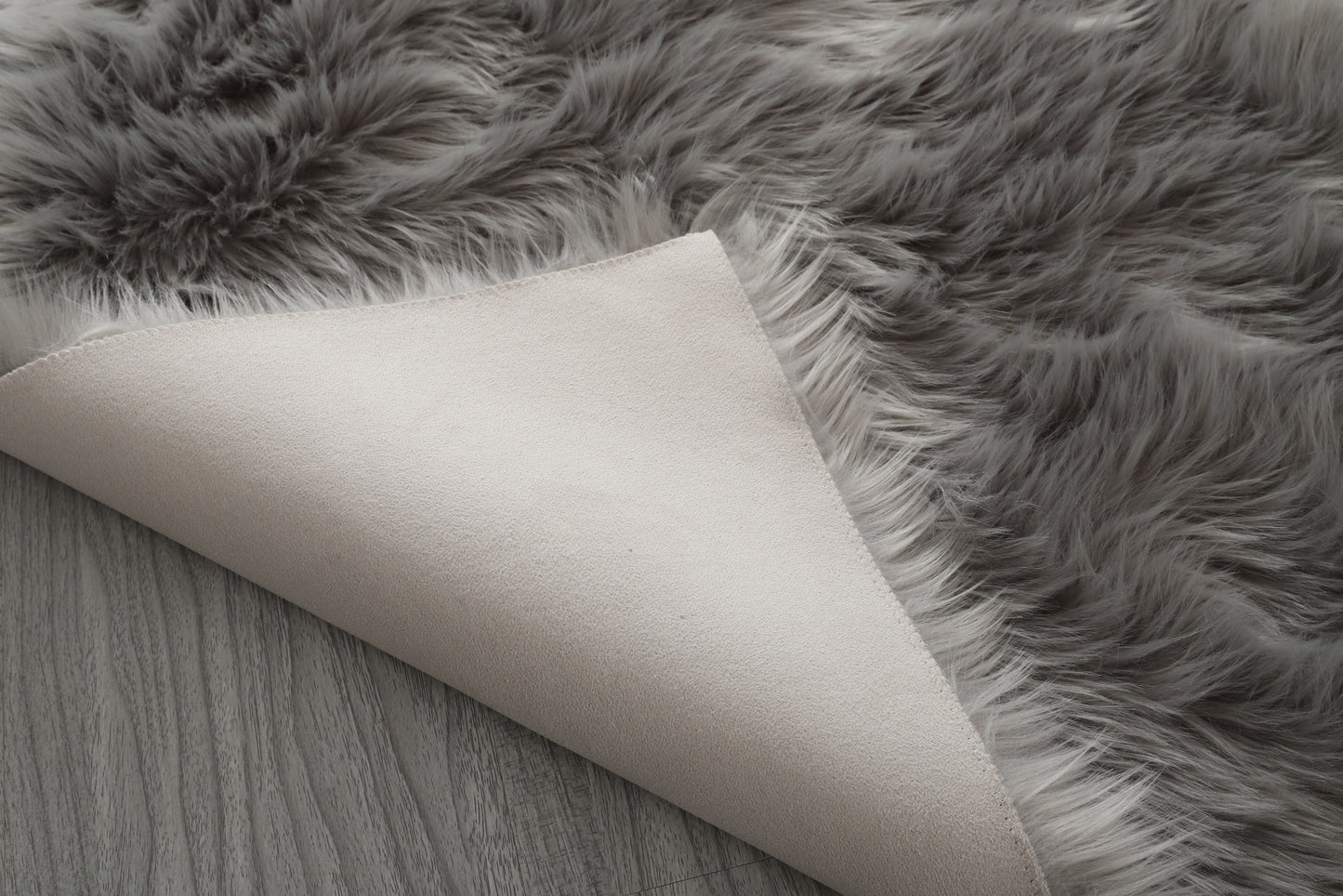 Ultra Soft Fluffy Faux Fur Sheepskin Area Rug